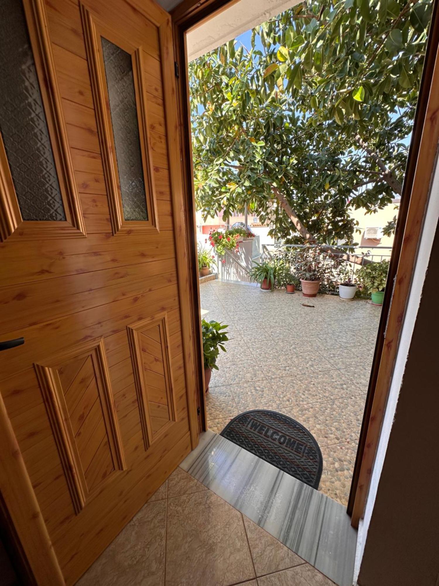 Albi'S Guesthouse Ksamil Exterior foto
